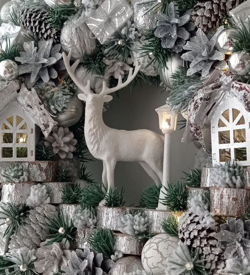 Luxury Christmas Wreath with LED – 55 cm