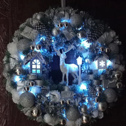 Luxury Christmas Wreath with LED – 55 cm