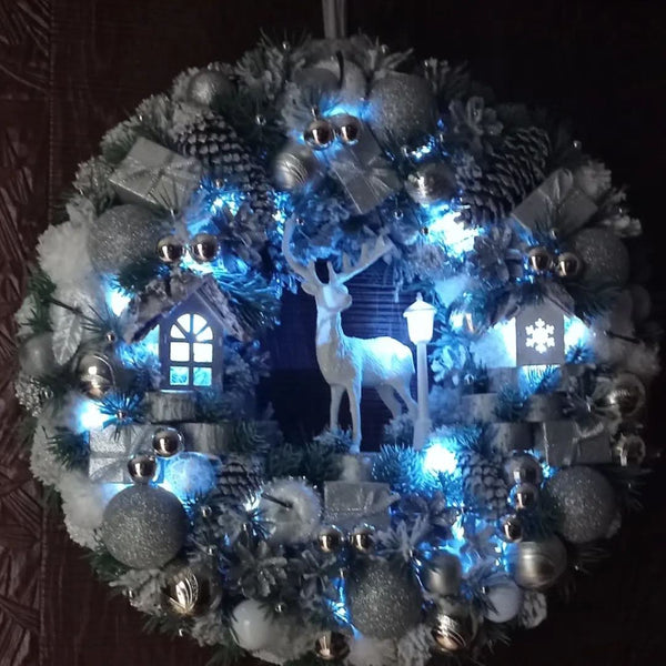 Luxury Christmas Wreath with LED – 55 cm
