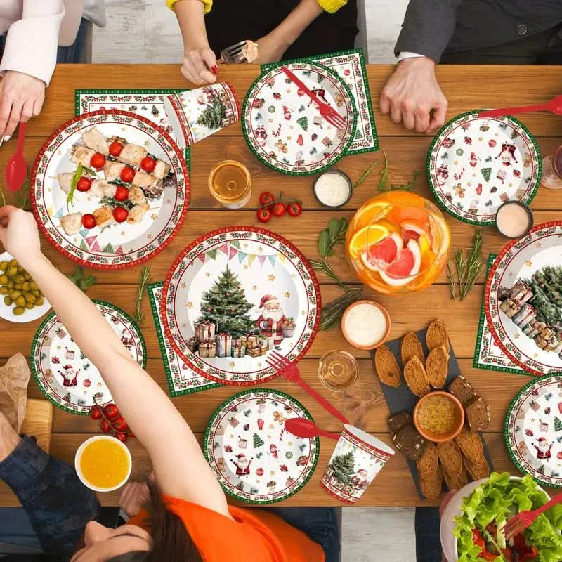 Christmas Party Cutlery Set – 140 Pieces (Plates, Cups, and Disposable Cutlery)