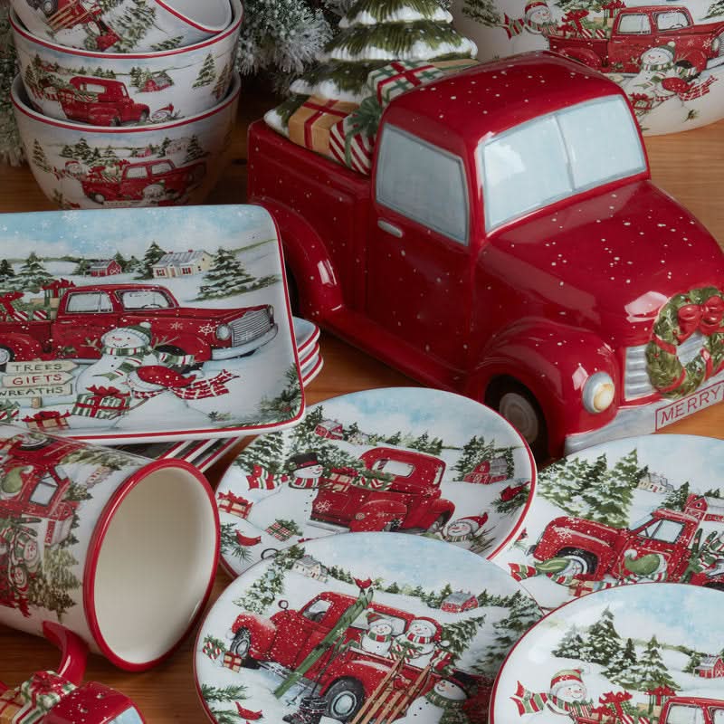 16-Piece Christmas Pattern Porcelain Dinnerware Set – Service for 4 People