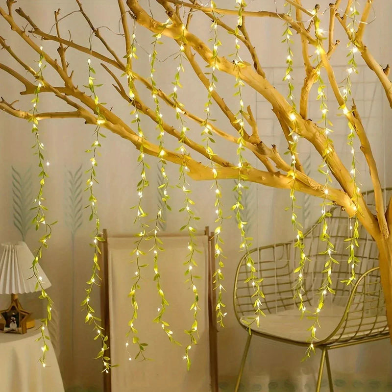 Christmas Curtain String Lights with Leaves – Charm and Magic in Every Detail ✨🎄