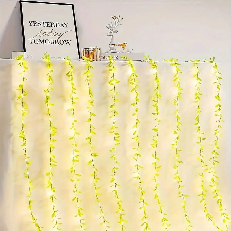 Christmas Curtain String Lights with Leaves – Charm and Magic in Every Detail ✨🎄