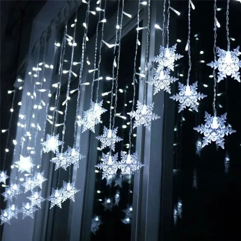 Snowflake LED Curtain Lights – Christmas Magic in Every Detail ❄️✨🎄