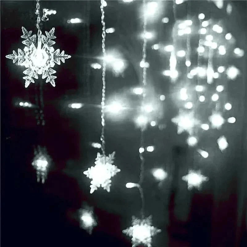 Snowflake LED Curtain Lights – Christmas Magic in Every Detail ❄️✨🎄