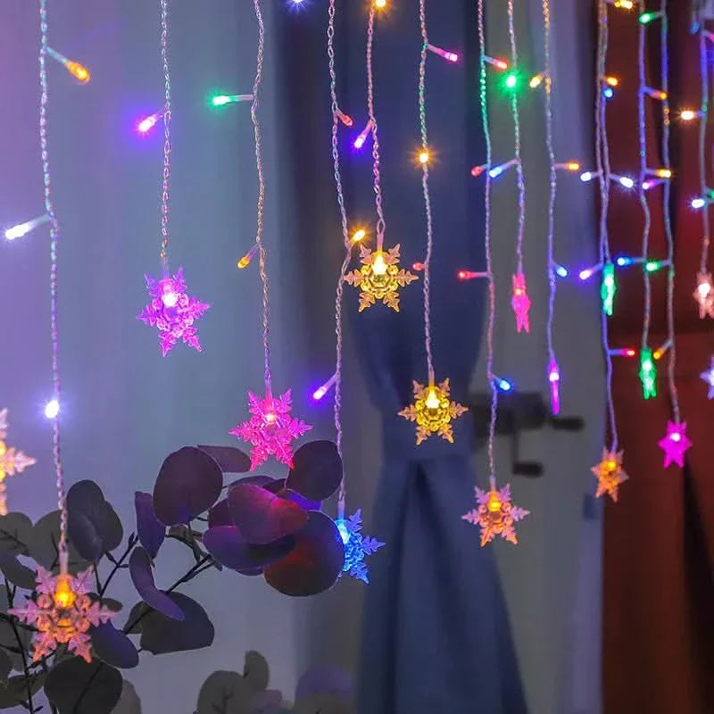 Snowflake LED Curtain Lights – Christmas Magic in Every Detail ❄️✨🎄