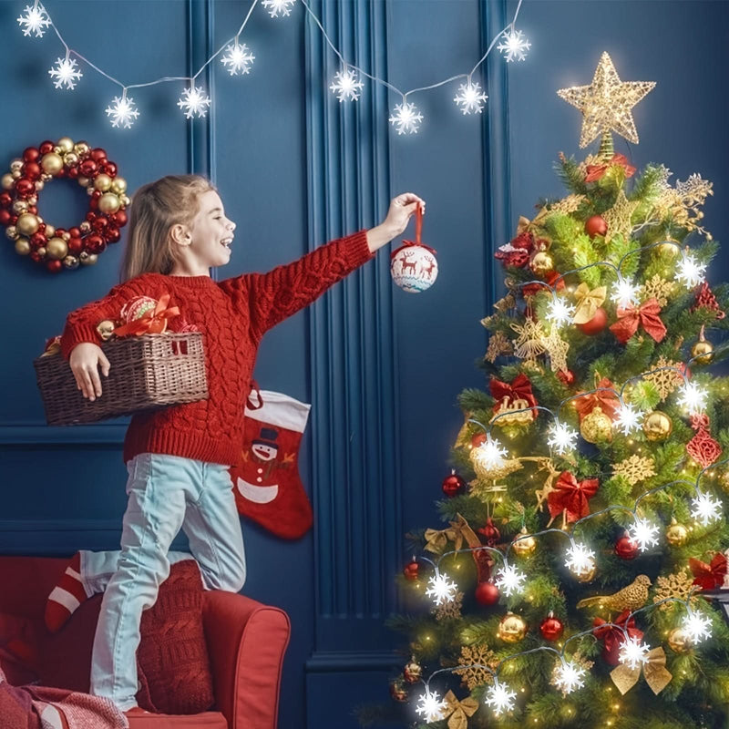 Snowflake LED Curtain Lights – 3 Meters ❄️✨🎄