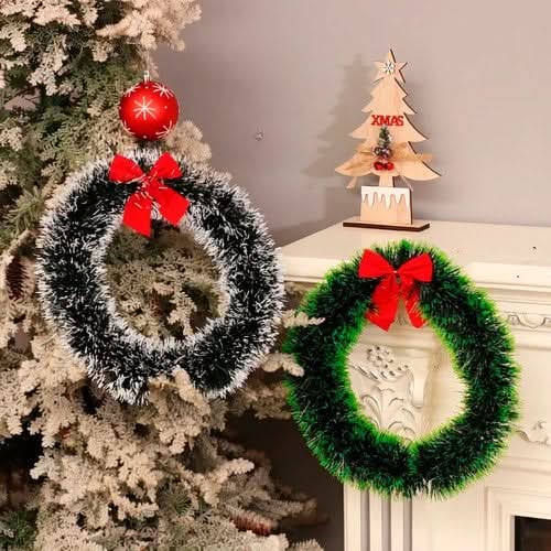 Set of 2 Christmas Door Wreaths – Snowy & Green with Bow, 26 cm